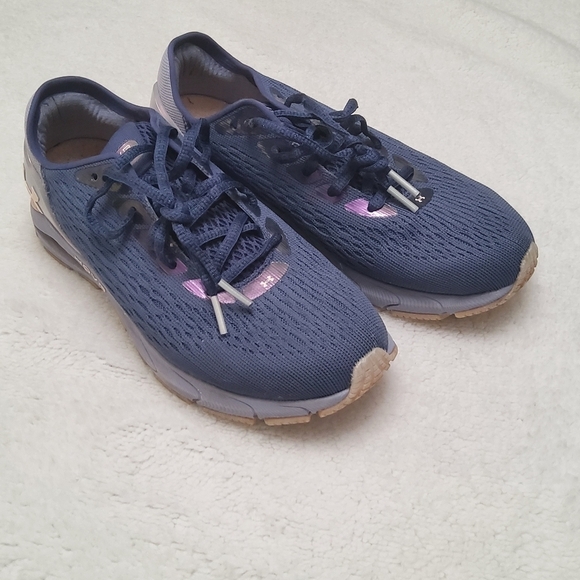 EUC Women's Running Shoes Under Armour HOVR Sonic 3 Bluetooth Connect W8LS 8.5 - Picture 1 of 12